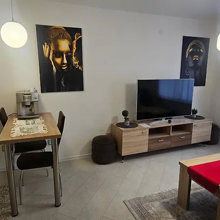 Apartman Esma *